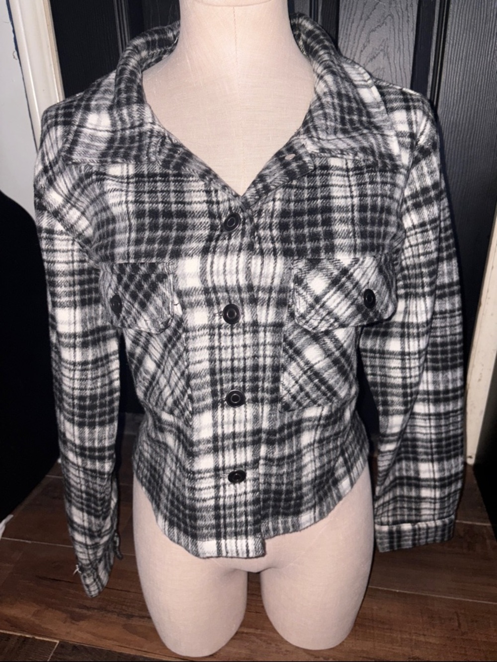 Ashley By 26 International Black & White Plaid Button-Front Shirt Jacket